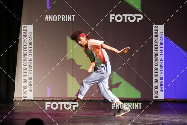 Buy your photos of the eventFORMATURA LILIAN GUMIEIRO on Fotop