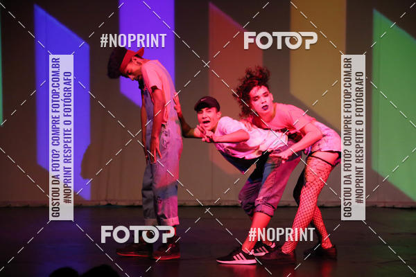 Buy your photos of the eventFORMATURA LILIAN GUMIEIRO on Fotop