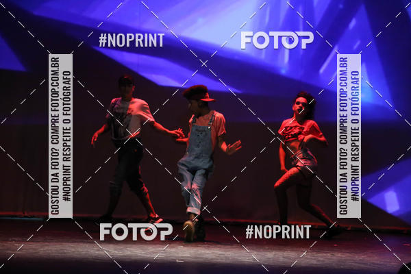 Buy your photos of the eventFORMATURA LILIAN GUMIEIRO on Fotop
