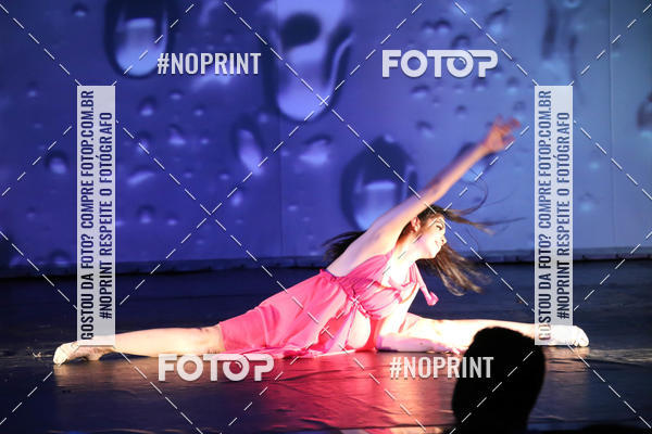 Buy your photos of the eventFORMATURA LILIAN GUMIEIRO on Fotop