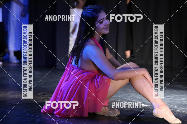 Buy your photos of the eventFORMATURA LILIAN GUMIEIRO on Fotop