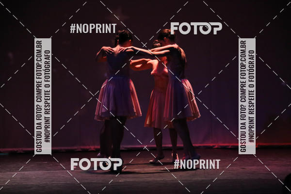 Buy your photos of the eventFORMATURA LILIAN GUMIEIRO on Fotop
