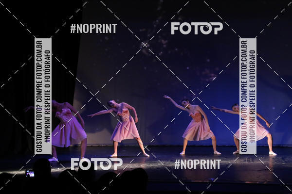 Buy your photos of the eventFORMATURA LILIAN GUMIEIRO on Fotop