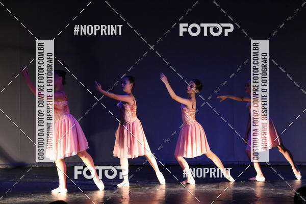 Buy your photos of the eventFORMATURA LILIAN GUMIEIRO on Fotop