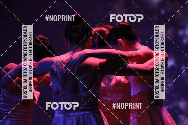 Buy your photos of the eventFORMATURA LILIAN GUMIEIRO on Fotop