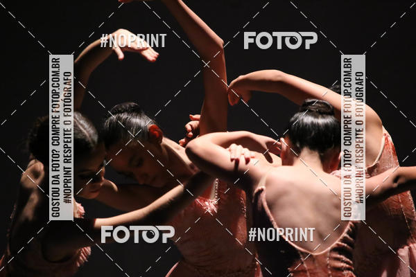 Buy your photos of the eventFORMATURA LILIAN GUMIEIRO on Fotop
