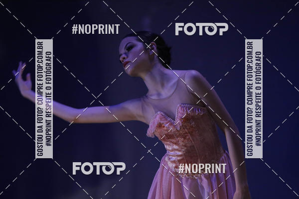 Buy your photos of the eventFORMATURA LILIAN GUMIEIRO on Fotop