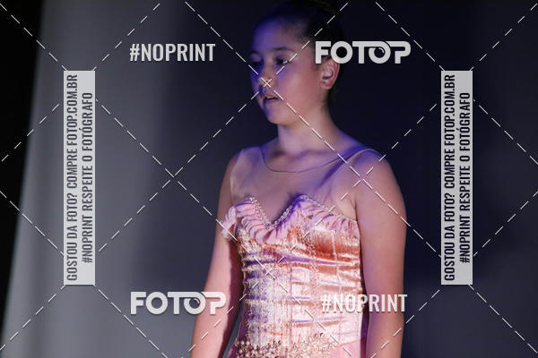 Buy your photos of the eventFORMATURA LILIAN GUMIEIRO on Fotop