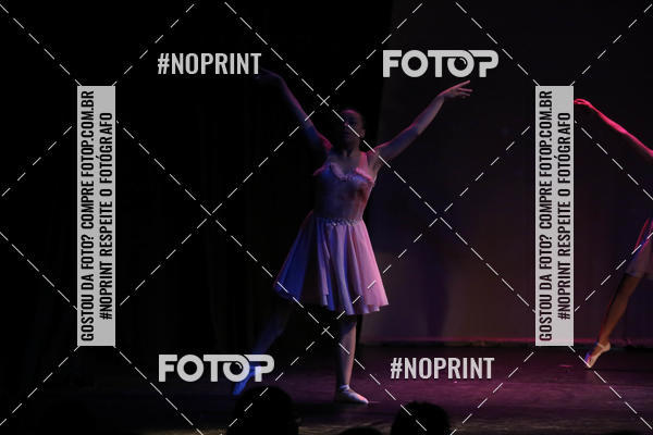Buy your photos of the eventFORMATURA LILIAN GUMIEIRO on Fotop