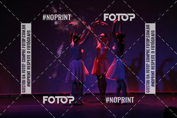 Buy your photos of the eventFORMATURA LILIAN GUMIEIRO on Fotop