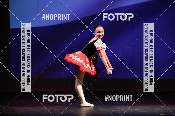 Buy your photos of the eventFORMATURA LILIAN GUMIEIRO on Fotop