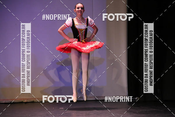 Buy your photos of the eventFORMATURA LILIAN GUMIEIRO on Fotop