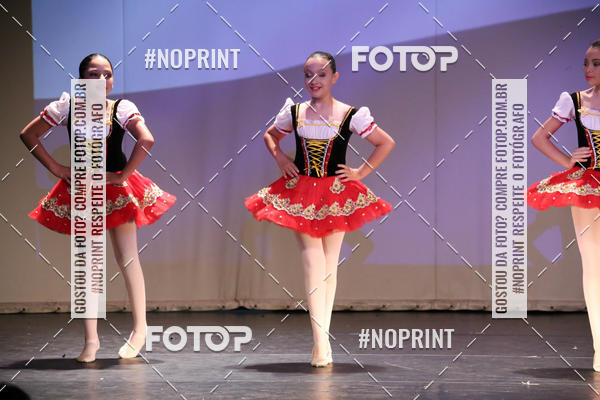 Buy your photos of the eventFORMATURA LILIAN GUMIEIRO on Fotop