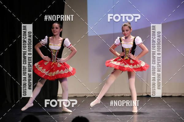 Buy your photos of the eventFORMATURA LILIAN GUMIEIRO on Fotop