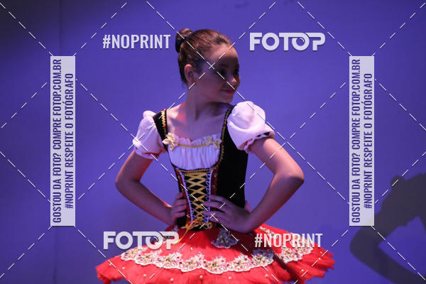 Buy your photos of the eventFORMATURA LILIAN GUMIEIRO on Fotop