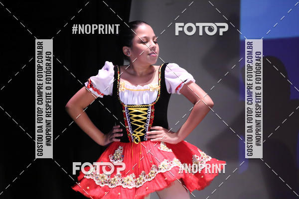 Buy your photos of the eventFORMATURA LILIAN GUMIEIRO on Fotop