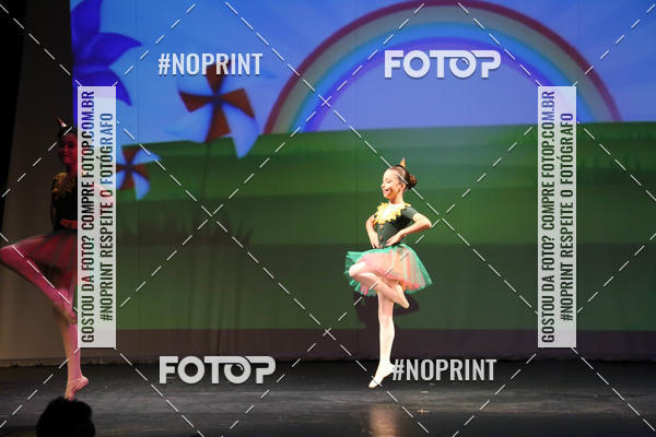 Buy your photos of the eventFORMATURA LILIAN GUMIEIRO on Fotop