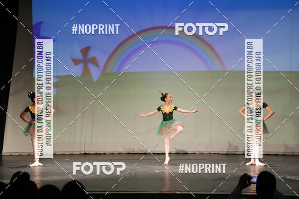 Buy your photos of the eventFORMATURA LILIAN GUMIEIRO on Fotop