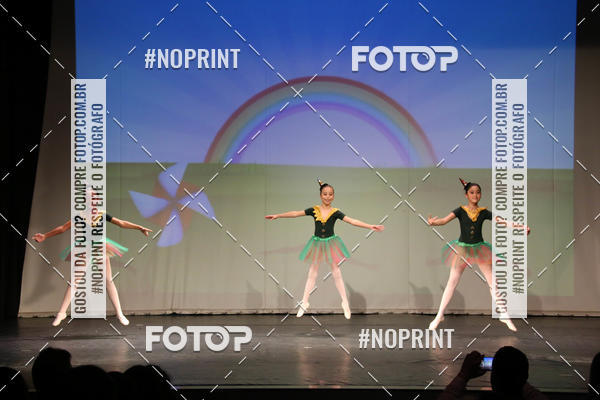 Buy your photos of the eventFORMATURA LILIAN GUMIEIRO on Fotop
