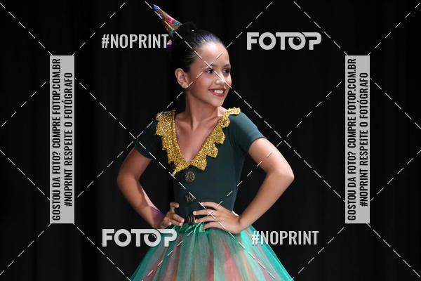 Buy your photos of the eventFORMATURA LILIAN GUMIEIRO on Fotop