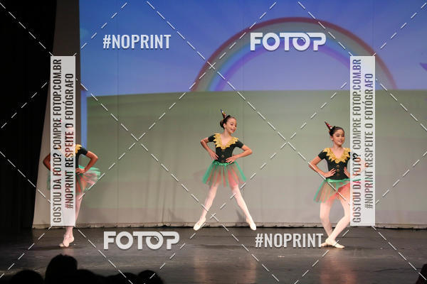 Buy your photos of the eventFORMATURA LILIAN GUMIEIRO on Fotop