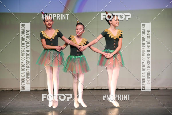Buy your photos of the eventFORMATURA LILIAN GUMIEIRO on Fotop