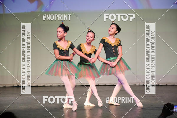 Buy your photos of the eventFORMATURA LILIAN GUMIEIRO on Fotop