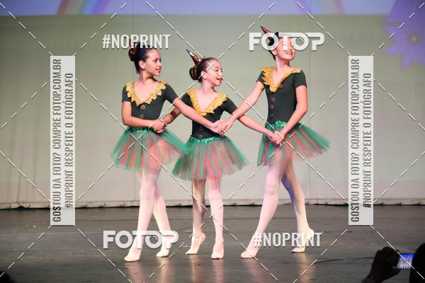 Buy your photos of the eventFORMATURA LILIAN GUMIEIRO on Fotop