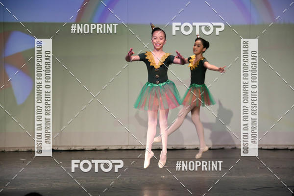 Buy your photos of the eventFORMATURA LILIAN GUMIEIRO on Fotop