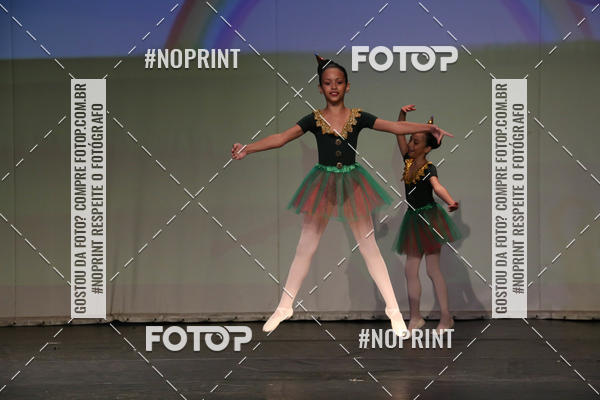 Buy your photos of the eventFORMATURA LILIAN GUMIEIRO on Fotop