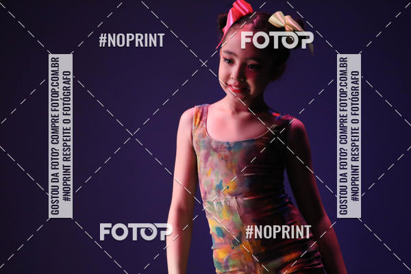 Buy your photos of the eventFORMATURA LILIAN GUMIEIRO on Fotop