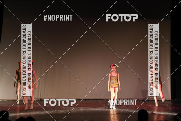 Buy your photos of the eventFORMATURA LILIAN GUMIEIRO on Fotop