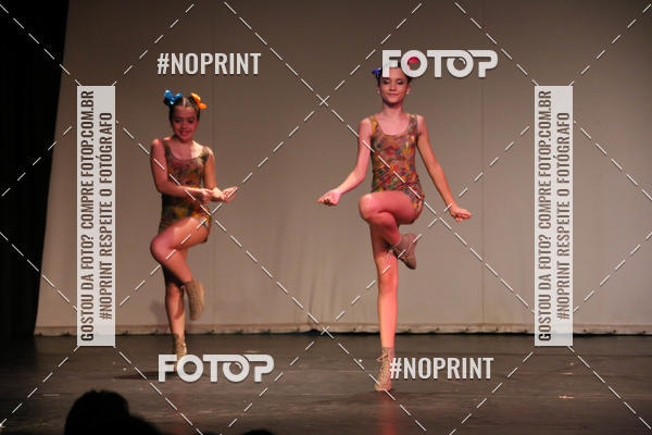 Buy your photos of the eventFORMATURA LILIAN GUMIEIRO on Fotop