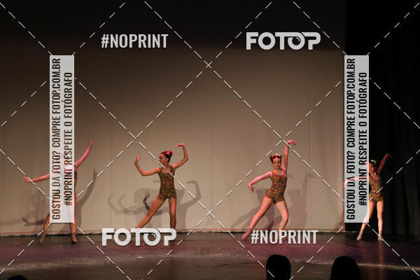 Buy your photos of the eventFORMATURA LILIAN GUMIEIRO on Fotop