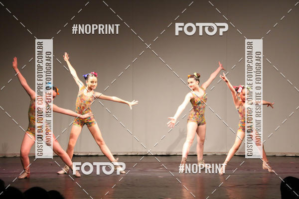 Buy your photos of the eventFORMATURA LILIAN GUMIEIRO on Fotop