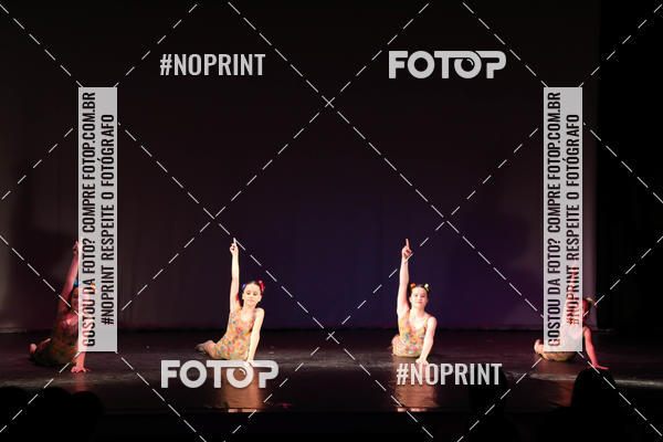 Buy your photos of the eventFORMATURA LILIAN GUMIEIRO on Fotop