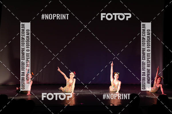 Buy your photos of the eventFORMATURA LILIAN GUMIEIRO on Fotop