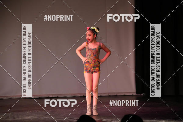 Buy your photos of the eventFORMATURA LILIAN GUMIEIRO on Fotop