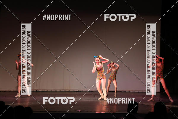 Buy your photos of the eventFORMATURA LILIAN GUMIEIRO on Fotop