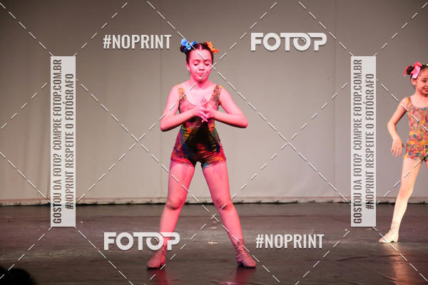 Buy your photos of the eventFORMATURA LILIAN GUMIEIRO on Fotop