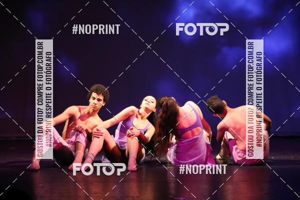 Buy your photos of the eventFORMATURA LILIAN GUMIEIRO on Fotop