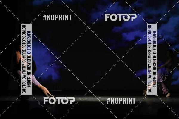 Buy your photos of the eventFORMATURA LILIAN GUMIEIRO on Fotop