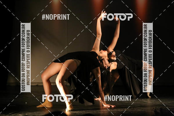 Buy your photos of the eventFORMATURA LILIAN GUMIEIRO on Fotop