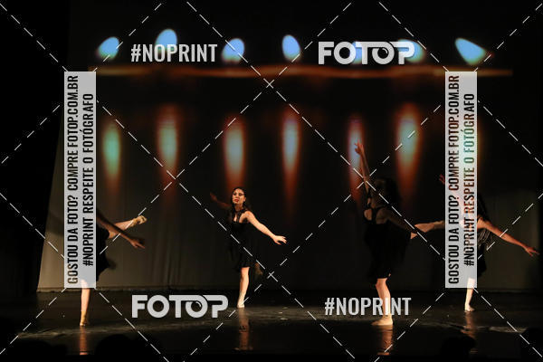 Buy your photos of the eventFORMATURA LILIAN GUMIEIRO on Fotop