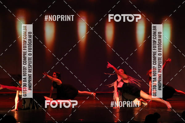 Buy your photos of the eventFORMATURA LILIAN GUMIEIRO on Fotop