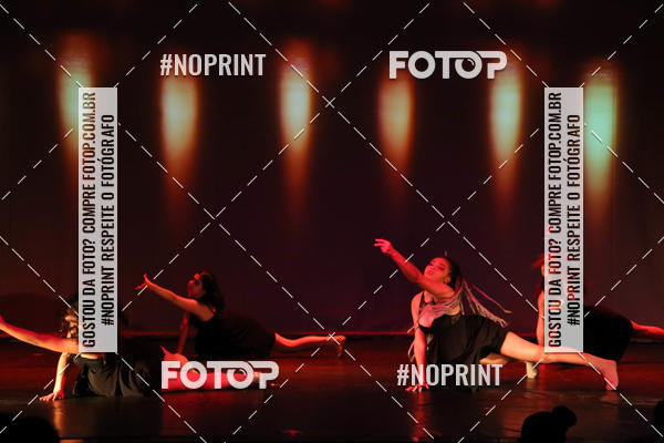 Buy your photos of the eventFORMATURA LILIAN GUMIEIRO on Fotop