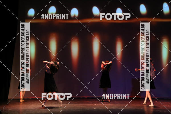 Buy your photos of the eventFORMATURA LILIAN GUMIEIRO on Fotop