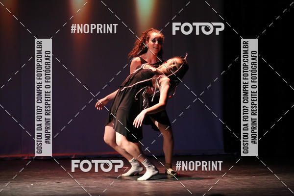 Buy your photos of the eventFORMATURA LILIAN GUMIEIRO on Fotop