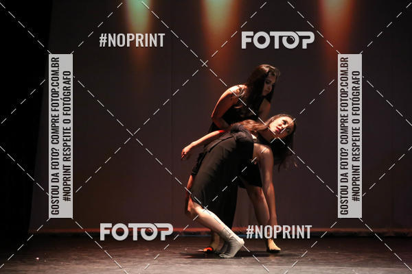 Buy your photos of the eventFORMATURA LILIAN GUMIEIRO on Fotop