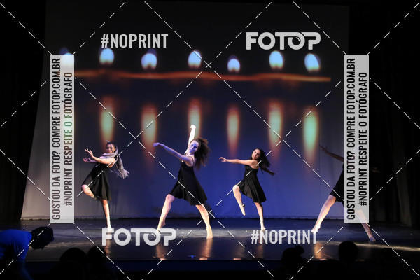 Buy your photos of the eventFORMATURA LILIAN GUMIEIRO on Fotop